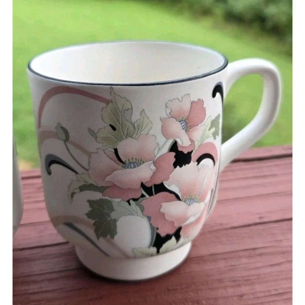 2 Sango Coffee Cups 1987 Korea Anastasia Pattern Artist Signed